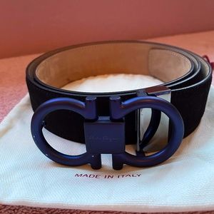 Mens Ferragamo black suede belt